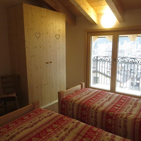 Olimpic Hostel شيلباريو المظهر الخارجي الصورة