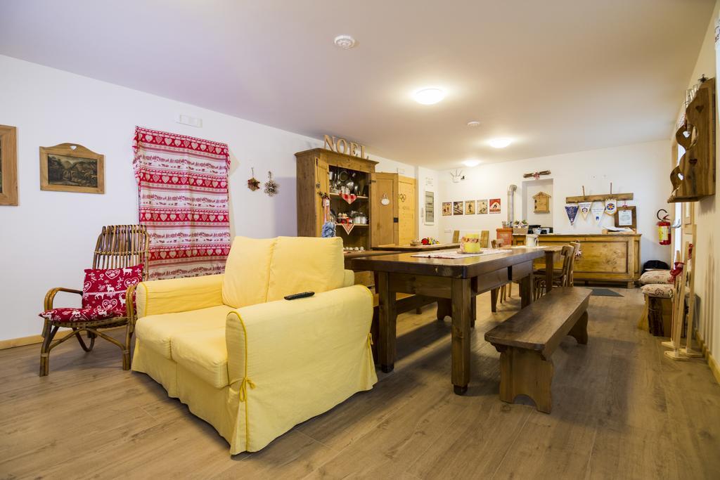 Olimpic Hostel شيلباريو المظهر الخارجي الصورة